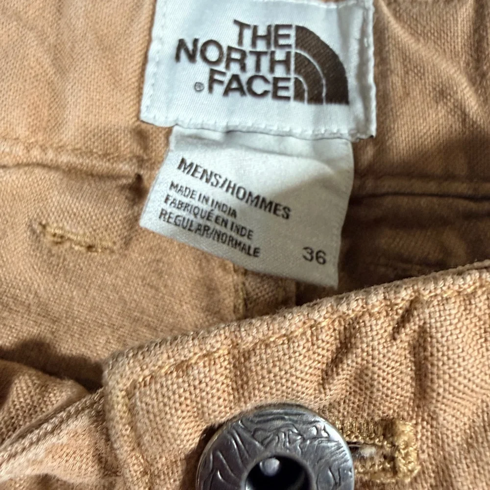 THE NORTH FACE MENS PANTS — SIZE 36 REGULAR — KHAKI/TAN